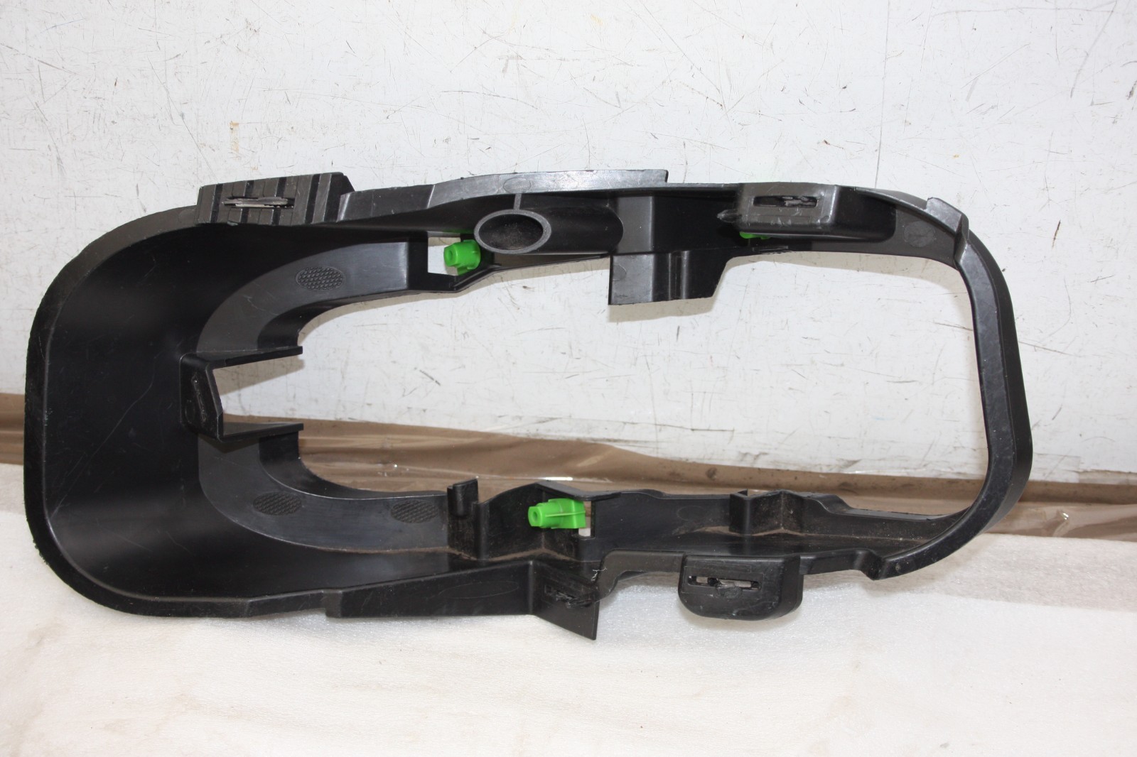 Land Rover Discovery Sport Front Bumper Left Bracket 2015 TO 2019 FK72-15T223-A
