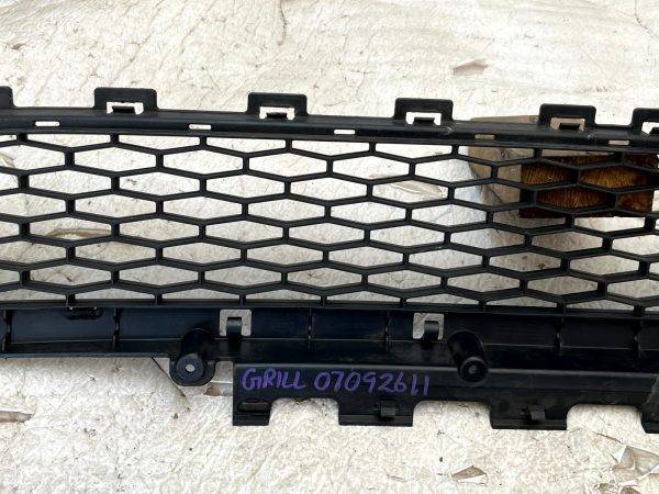 Land Rover Discovery Sport Front Bumper Lower Grille 14 19 FK7217K945A Genuine 178536088482 10