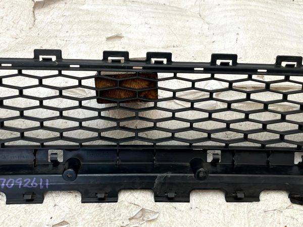 Land Rover Discovery Sport Front Bumper Lower Grille 14 19 FK7217K945A Genuine 178536088482 11