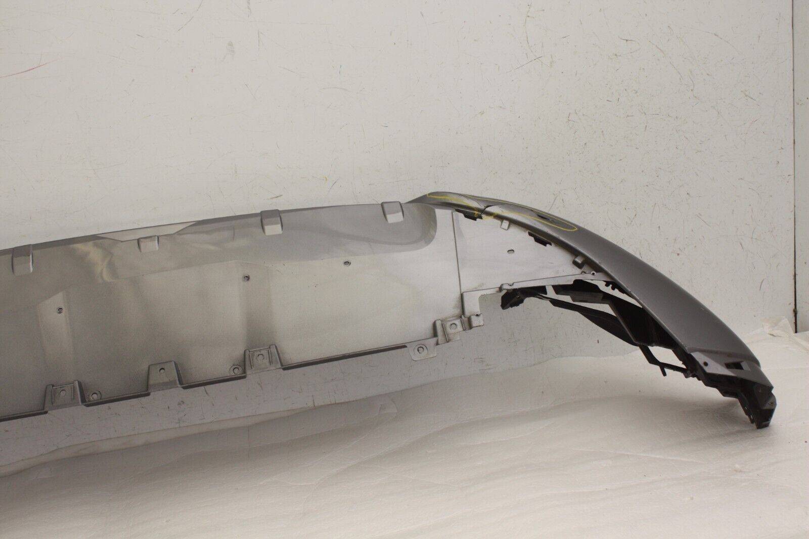 Land-Rover-Discovery-Sport-Front-Bumper-Lower-Section-2019-Onwards-DAMAGED-176372512632-5