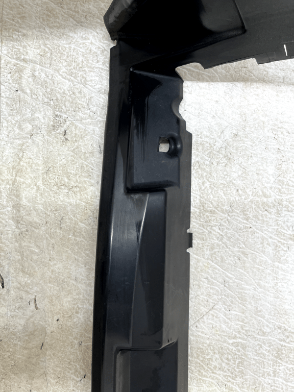 Land Rover Discovery Sport L550 Front Upper Air Duct Cover 15 TO 19 GK72-8327-AB 3 Land Rover Discovery Sport L550 Front Upper Air Duct Cover 15 TO 19 GK72 8327 AB 178510567942 4