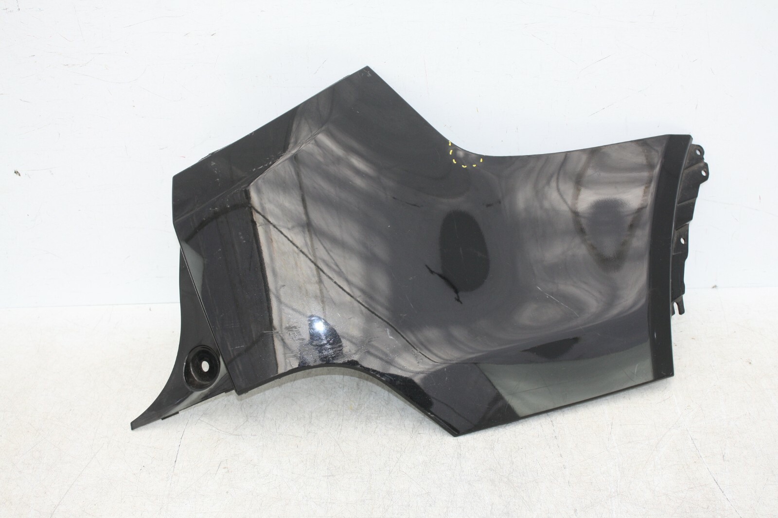 Land Rover Discovery Sport L550 Rear Bumper Right Corner 2015 TO 2019 Genuine