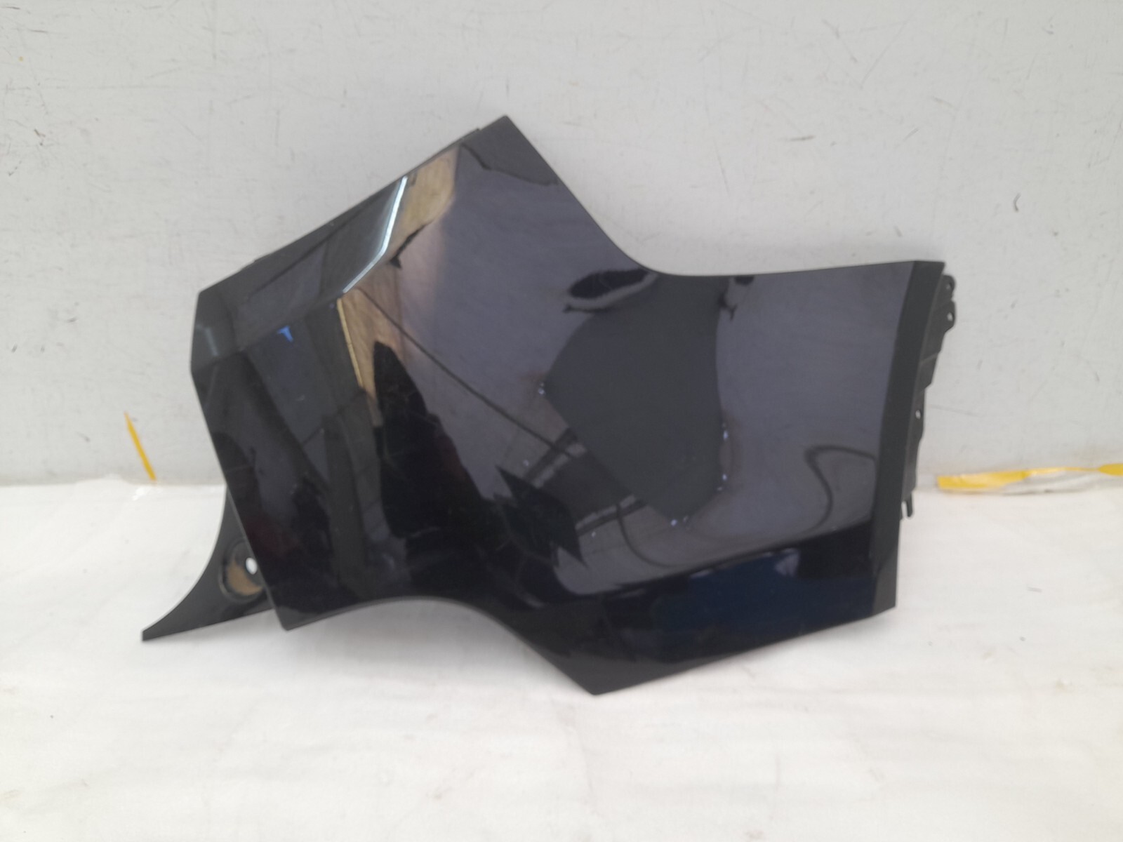 Land Rover Discovery Sport Rear Bumper Right Corner 2015 TO 2019 FK72-17926-A