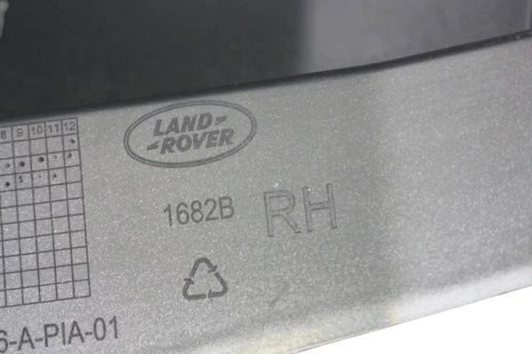 Land Rover Discovery Sport Rear Right Bumper Corner 15 19 FK72 17926 A Genuine 178510567732 6