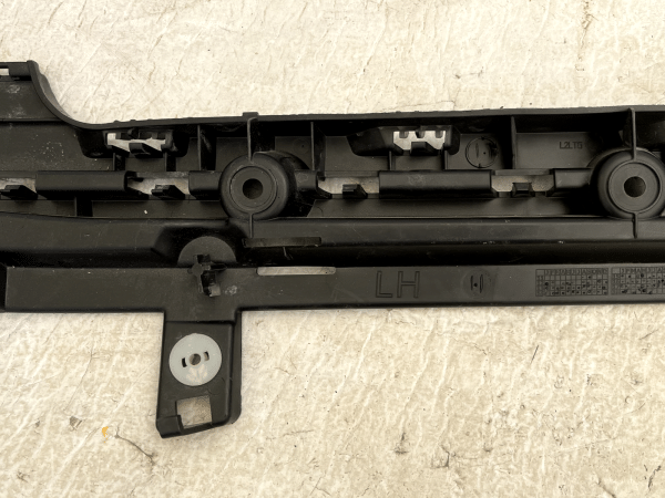 Land Rover Range Rover Rear Left Bumper Mounting Bracket 12 18 CK52 17A882 AE 178560614222 10