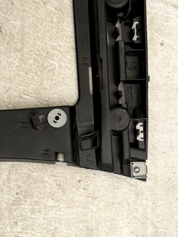 Land Rover Range Rover Rear Left Bumper Mounting Bracket 12 18 CK52 17A882 AE 178560614222 12