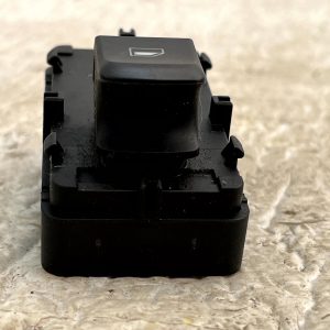 MG ZS Front Left Side Door Window Control Switch 2017 TO 2020 10068338 Genuine - Image 5
