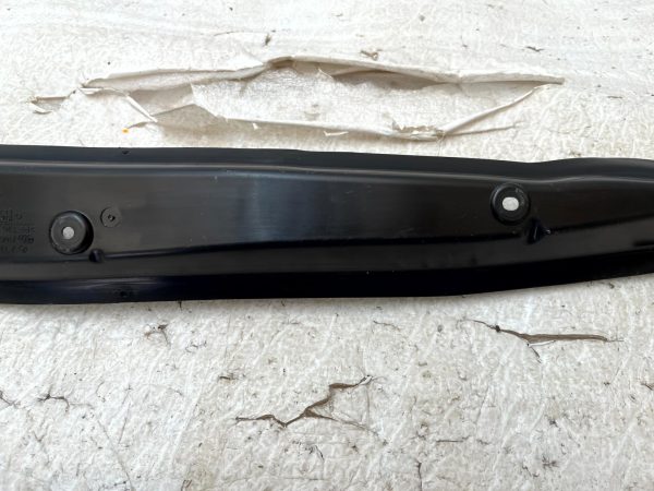 Mercedes A Class Front Right Wing Insulation Cover 2018 2023 A1778890100 Genuine 178538757842 10