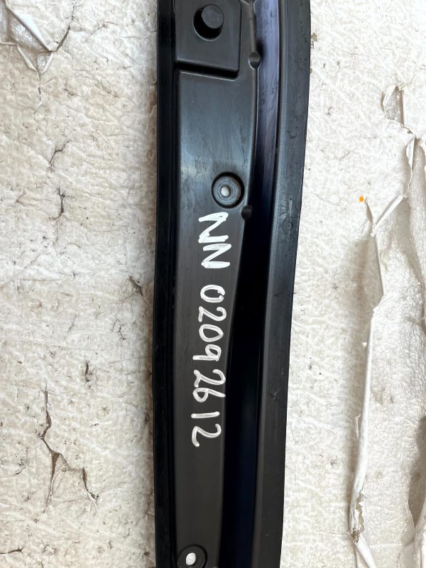 Mercedes A Class Front Right Wing Insulation Cover 2018 2023 A1778890100 Genuine 178538757842 4