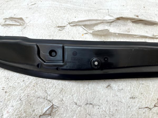 Mercedes A Class Front Right Wing Insulation Cover 2018 2023 A1778890100 Genuine 178538757842 9