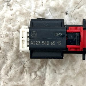 Mercedes A-Class W177 Wiring Loom Harness Plug Connector A2235406515 Genuine - Image 9