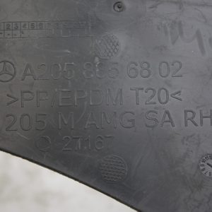 Mercedes C Class W205 AMG Front Right Trim 2014 TO 2018 A2058856802 *DAMAGED* - Image 10