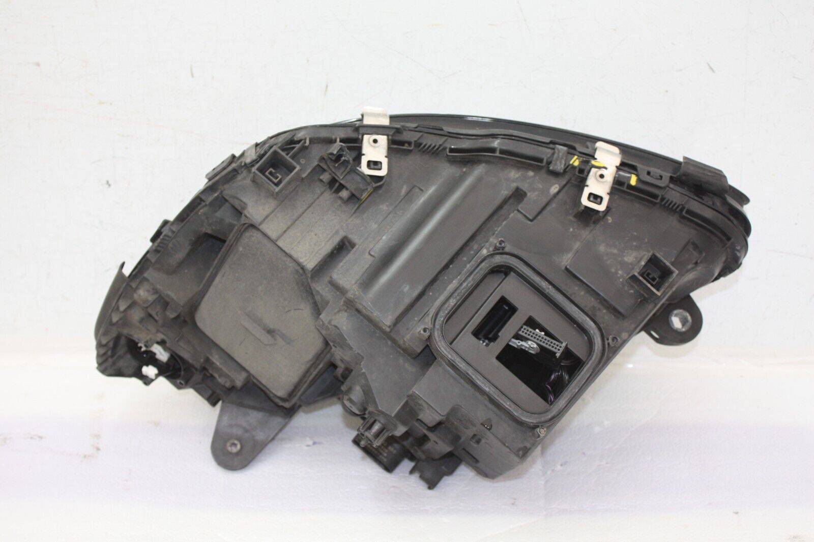 Mercedes-C-Class-W205-AMG-Right-LED-Headlight-A2059069504-Genuine-DAMAGED-176655579342-12