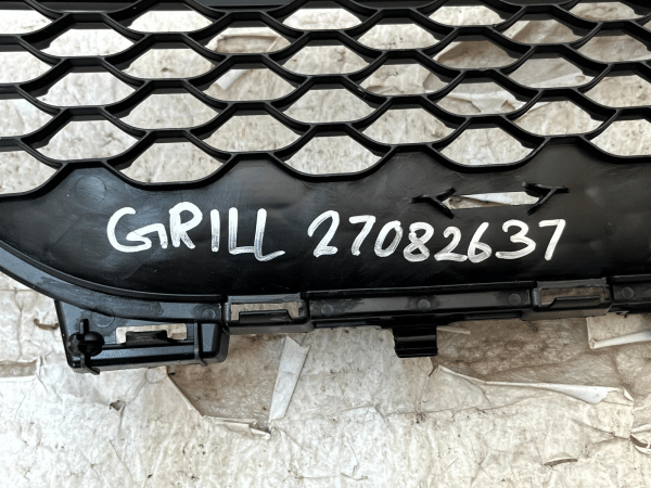 Mercedes C Class W205 Front Bumper Lower Centre Grille 18 22 A2058856204 Genuine 178516915272 16