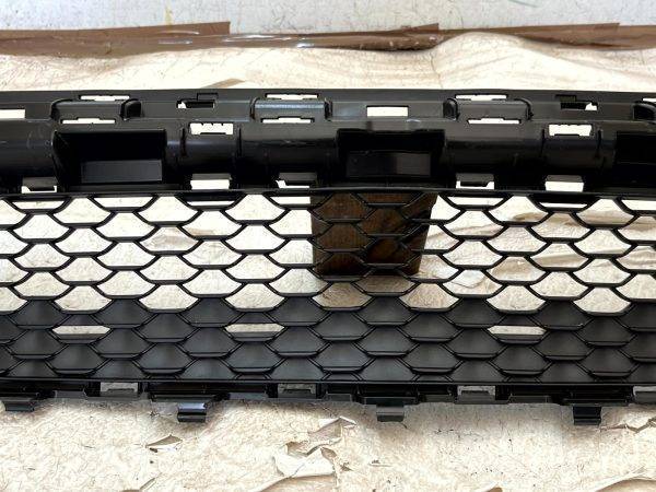 Mercedes C Class W205 Front Bumper Lower Centre Grille 18 22 A2058856204 Genuine 178516915272 4