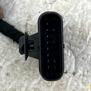 Mercedes C-Class W205 PDC Parking Sensor Loom Plug Connector A0001534524 Genuine - Image 8