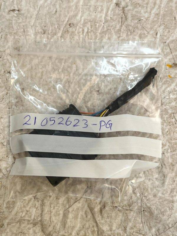 Mercedes C Class W205 PDC Parking Sensor Loom Plug Connector A0001534524 Genuine 178327934012 9