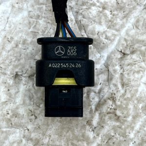 Mercedes C-Class W205 PDC Parking Sensor Loom Plug Connector A0225452426 Genuine - Image 3
