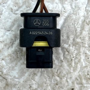 Mercedes C-Class W205 PDC Parking Sensor Loom Plug Connector A0225452426 Genuine - Image 3