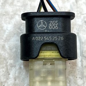 Mercedes C-Class W205 PDC Sensor Wiring Loom Plug Connector A0225452526 Genuine - Image 8