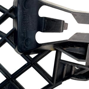 Mercedes CLA C117 Front Bumper Right Bracket 2015 TO 2019 A1178850221 Genuine - Image 9