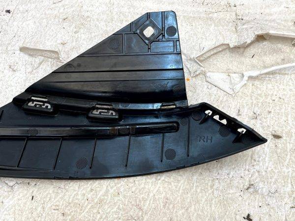 Mercedes CLA C118 Front Right Bumper Mount Bracket 2024 ON A1188852403 Genuine 178430945502 10
