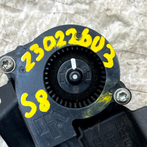 Mercedes E-Class Front Right Headlight Cooling Fan Motor 185993-02 Genuine - Image 18