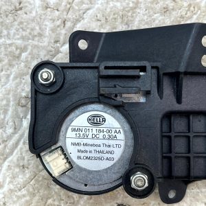 Mercedes E-Class Front Right Headlight Cooling Fan Motor 185993-02 Genuine - Image 3