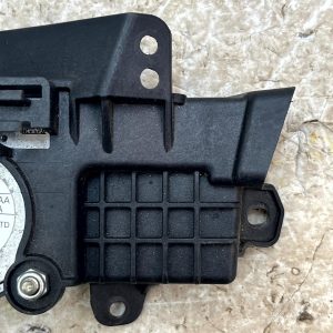 Mercedes E-Class Front Right Headlight Cooling Fan Motor 185993-02 Genuine - Image 5