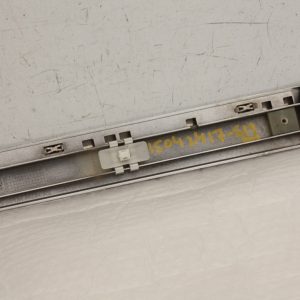 Mercedes E Class W211 Front Right Door Moulding Trim A2116902062 Genuine - Image 12