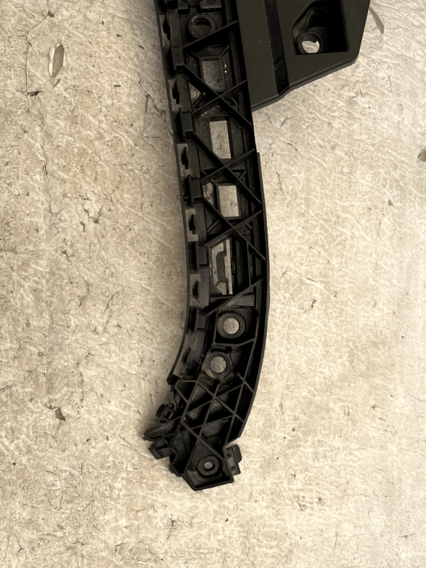 Mercedes E Class W213 Rear Bumper Right Bracket 2016 TO 2020 A2138850263 Genuine 178560614212 2