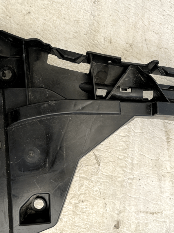 Mercedes E Class W213 Rear Bumper Right Bracket 2016 TO 2020 A2138850263 Genuine 178560614212 5