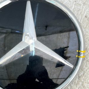 Mercedes EQS V297 Front Bumper Radiator Grille Emblem Badge A0008882400 Genuine - Image 4