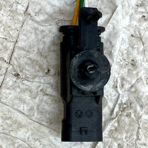 Mercedes EQS V297 Front Radiator Flap Actuator Motor & Connector T72600C Genuine - Image 16