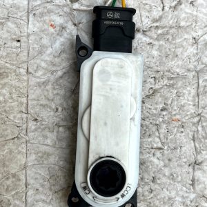 Mercedes EQS V297 Front Radiator Flap Actuator Motor & Connector T72600C Genuine - Image 7