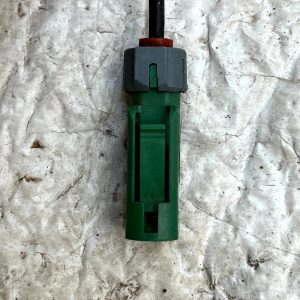 Mercedes Exterior Mirror Camera Plug Connector 59Z163-00051 Genuine - Image 4
