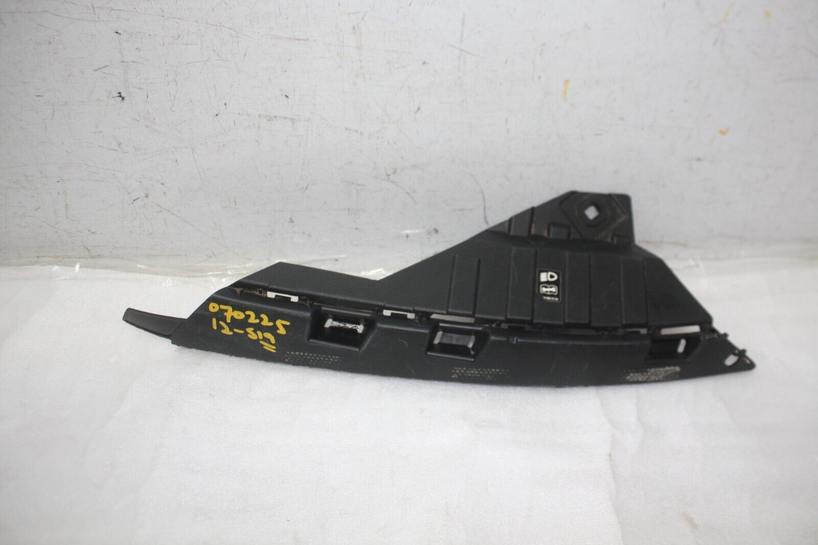 Mercedes GLA H247 Front Bumper Left Side Bracket 2020 ON A2478859706 Genuine