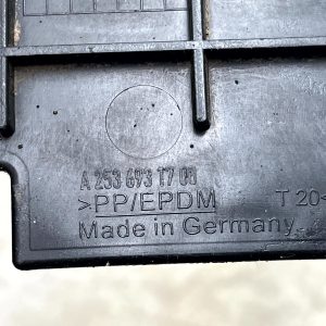 Mercedes GLC C253 X253 Front Left Wing Liner Cover 2016-2022 A2536931700 Genuine - Image 10