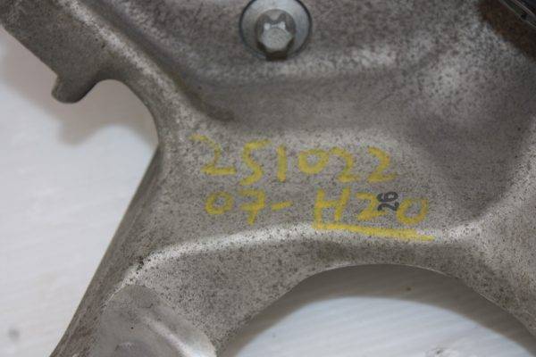 Mercedes GLC E Class Rear Right Wheel Bearing Hub A2133572600 w213 w253 2016 24 178518799182 3