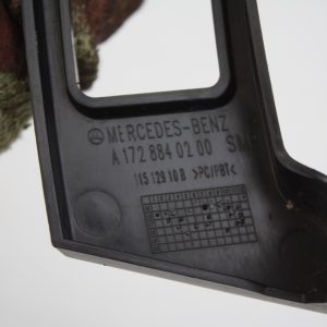 Mercedes SLK R172 Rear Right Wheel Arch Bracket A1728840200 Genuine - Image 10