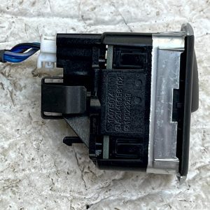 Mercedes W176 W204 W21 Front Left Door Window Control Switch A2049058102 Genuine - Image 6