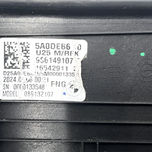 Mini Countryman U25 Rear Bumper License Plate Light 2024 ON 086132107 Genuine - Image 20