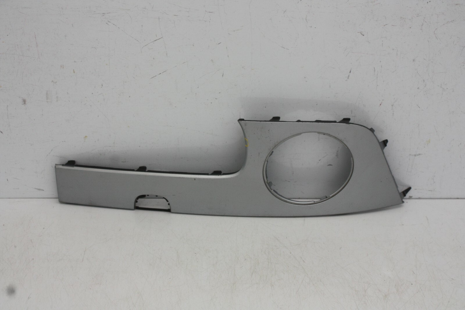Mini R56 R57 R55 Front Right Bumper Fog Light Surround 2753658 Genuine