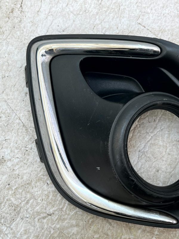 Mitsubishi ASX Front Bumper Right Fog Light Grille Trim 13 16 8321A536 Genuine 178560614282 2