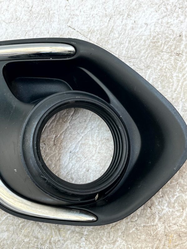 Mitsubishi ASX Front Bumper Right Fog Light Grille Trim 13 16 8321A536 Genuine 178560614282 4