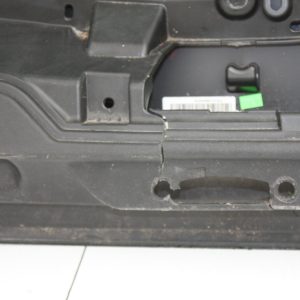 Peugeot 308 Tailgate Bootlid 9678833277 Genuine **damaged** glass - Image 6