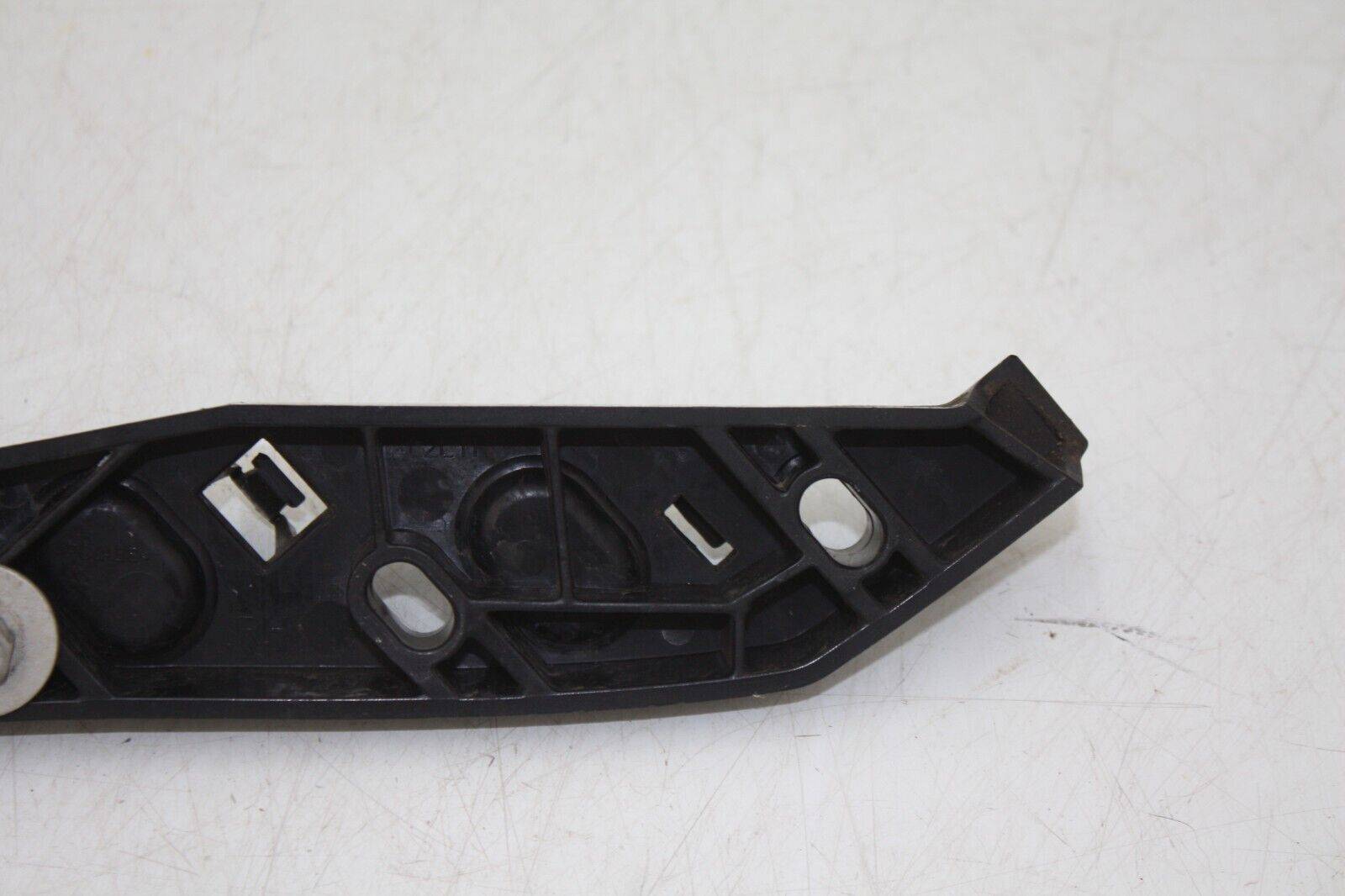 Range-Rover-Evoque-Front-Bumper-Right-Fixing-Bracket-K8D2-16F072-AB-Genuine-176628982762-5