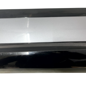 Range Rover Evoque L551 Rear Left Door Moulding 2019 ON K8D2-274A49-B Genuine - Image 8