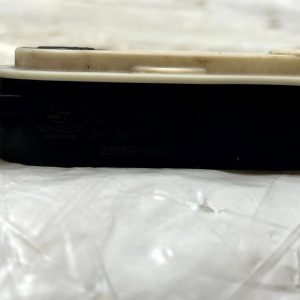 Range Rover Evoque L551 Shutter Grill Actuator Motor 5877R1007A Genuine - Image 3