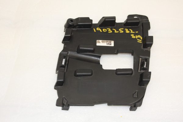 Range-Rover-Sport-Front-Bumper-Right-Bracket-N9X2-8A050-A-Genuine-176937388282
